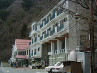 ���i���[�N�z�e��